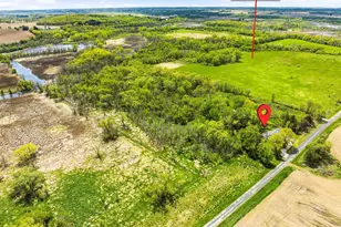 W10823 Port Rd, Reeseville, WI 53579 - Photo 3