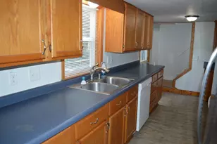 1717 Loftsgordon Ave, Madison, WI 53704 - Photo 3