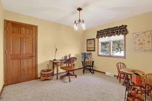 800 King St, Stoughton, WI 53589 - Photo 25