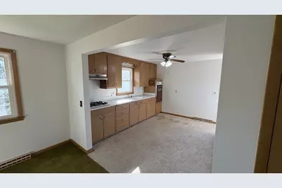 641 Janesville Street, Oregon, WI 53575 - Photo 9