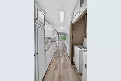 1612 S Golf Glen #D, Madison, WI 53704 - Photo 13