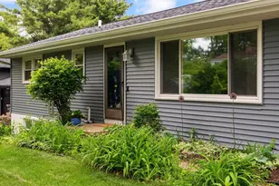 1117 Droster Rd, Madison, WI 53716 - Photo 3