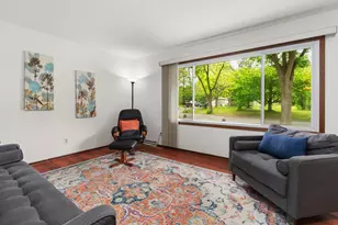 1117 Droster Rd, Madison, WI 53716 - Photo 7