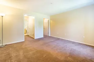 8510 Greenway Blvd, Middleton, WI 53562 - Photo 19