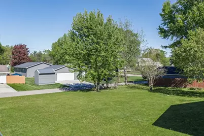 421 Bowman Road, Wisconsin Dells, WI 53965 - Photo 37