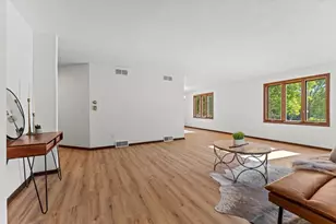 421 Bowman Rd, Wisconsin Dells, WI 53965 - Photo 13