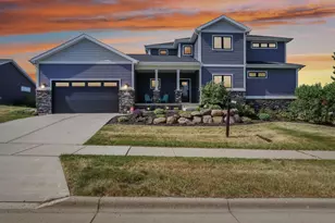 410 Sunset Dr, Lodi, WI 53555 - Photo 3