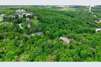 2532 Skyline Drive, Janesville, WI 53548 - Photo 67