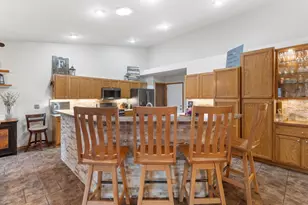 528 Clemens Ct, Portage, WI 53901 - Photo 9
