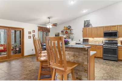 528 Clemens Court #7, Portage, WI 53901 - Photo 3