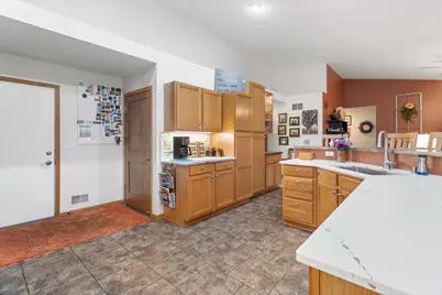 528 Clemens Court #7, Portage, WI 53901 - Photo 7