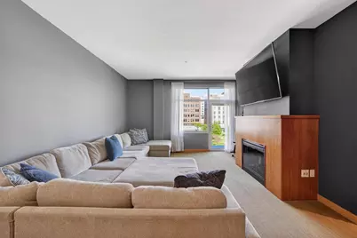 309 W Washington Avenue #615, Madison, WI 53703 - Photo 17