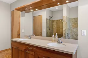 309 W Washington Ave, Madison, WI 53703 - Photo 31