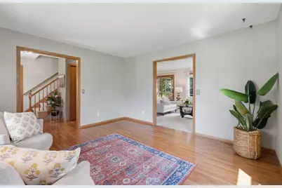909 Bristol Court, Stoughton, WI 53589 - Photo 7