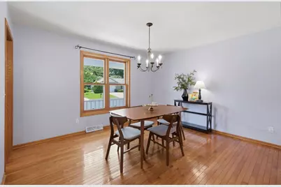 909 Bristol Court, Stoughton, WI 53589 - Photo 21