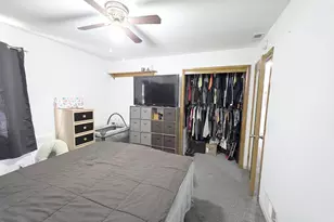 1001 Cornelia St, Janesville, WI 53545 - Photo 15