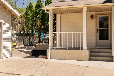 1702 Highland Avenue, Janesville, WI 53548 - Photo 7