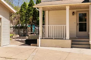 1702 Highland Ave, Janesville, WI 53548 - Photo 7
