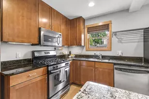 410 S Livingston St, Madison, WI 53703 - Photo 17