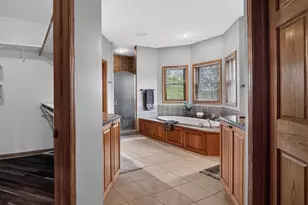 7527 Fallen Oak Dr, Verona, WI 53593 - Photo 33