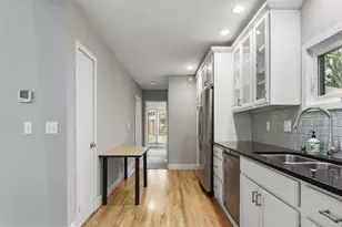5535 Lake Mendota Dr, Madison, WI 53705 - Photo 7