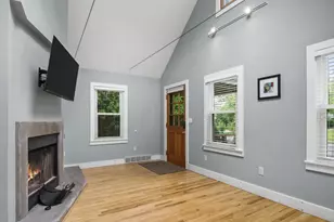 5535 Lake Mendota Dr, Madison, WI 53705 - Photo 5