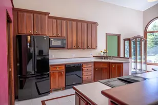 N5190 Treganza Dr, New Lisbon, WI 53950 - Photo 15