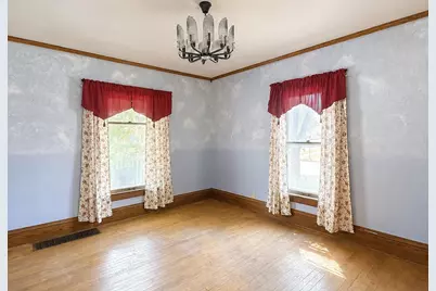 925 Portland Avenue, Beloit, WI 53511 - Photo 7