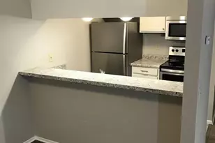 4322 Melody Ln, Madison, WI 53704 - Photo 7