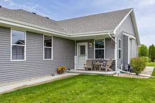 134 Bristle Wy, Edgerton, WI 53534 - Photo 3