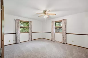 5302 Comanche Way, Madison, WI 53704 - Photo 7