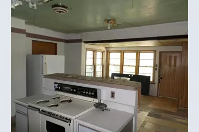 402 Washington Street, Tomah, WI 54660 - Photo 3