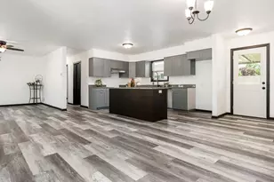 1103 Mitchell St, Janesville, WI 53546 - Photo 15