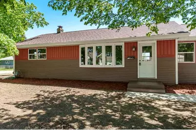 1103 Mitchell Street, Janesville, WI 53546 - Photo 3