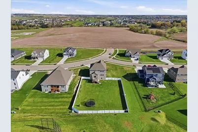 1593 N Thompson Road, Sun Prairie, WI 53590 - Photo 65