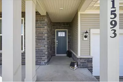 1593 N Thompson Road, Sun Prairie, WI 53590 - Photo 5