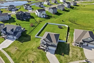 1593 N Thompson Rd, Sun Prairie, WI 53590 - Photo 71