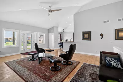 301 Venus Way, Madison, WI 53718 - Photo 9