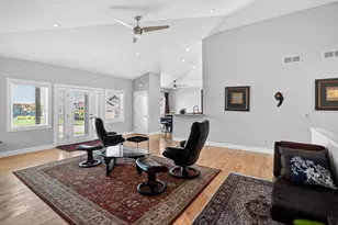 301 Venus Way, Madison, WI 53718 - Photo 9