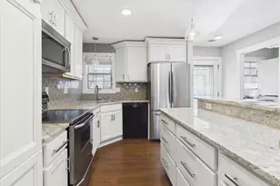 5383 Mariner's Cove Dr, Madison, WI 53704 - Photo 35