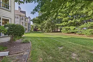 5383 Mariner's Cove Dr, Madison, WI 53704 - Photo 21