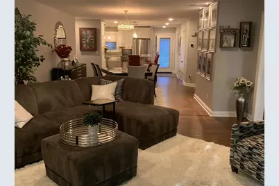 5383 Mariners Cove Drive #405, Madison, WI 53704 - Photo 5