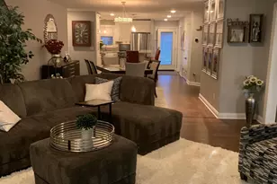 5383 Mariner's Cove Dr, Madison, WI 53704 - Photo 5