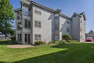 5383 Mariner's Cove Dr, Madison, WI 53704 - Photo 25