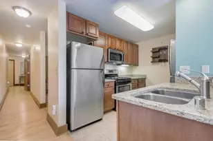 333 W Mifflin St, Madison, WI 53703 - Photo 21