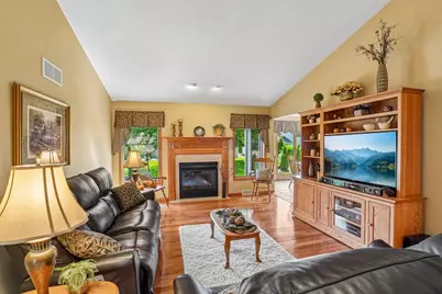 1004 Ganser Drive, Waunakee, WI 53597 - Photo 13
