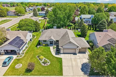 1004 Ganser Drive, Waunakee, WI 53597 - Photo 5