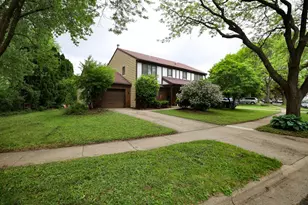 5318-5320 Manitowoc Pkwy, Madison, WI 53705 - Photo 3