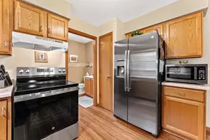 809 River St, Portage, WI 53901 - Photo 11