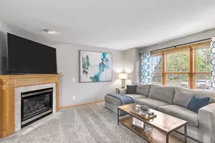 7126 Timberwood Dr, Madison, WI 53719 - Photo 13